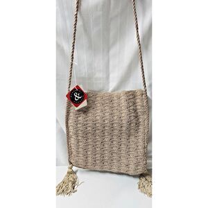 Vtg NWT Frankie &‎ Johnnie Tan Boho Crocheted Woven crossbody Purse tassels